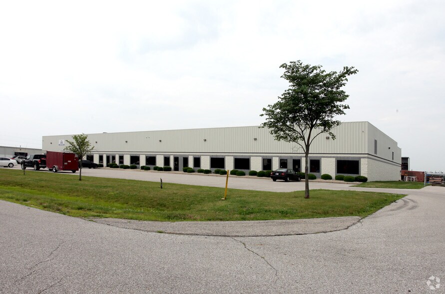 More Photos Of 1442-1480 S Amy Ln, Franklin Flex For Lease