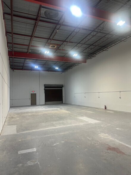 More Photos Of 3400 SW 26th Ter, Fort Lauderdale Unknown For Lease