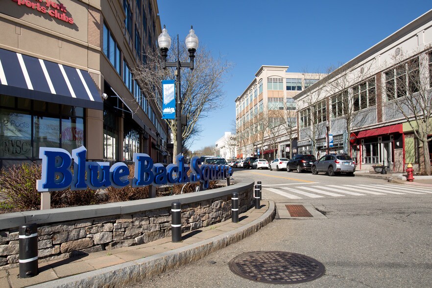 More Photos Of 65 Memorial Rd, West Hartford Office For Lease