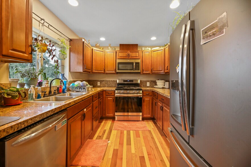 More Photos Of 4701 S 3rd Ave, Everett Multifamily For Sale