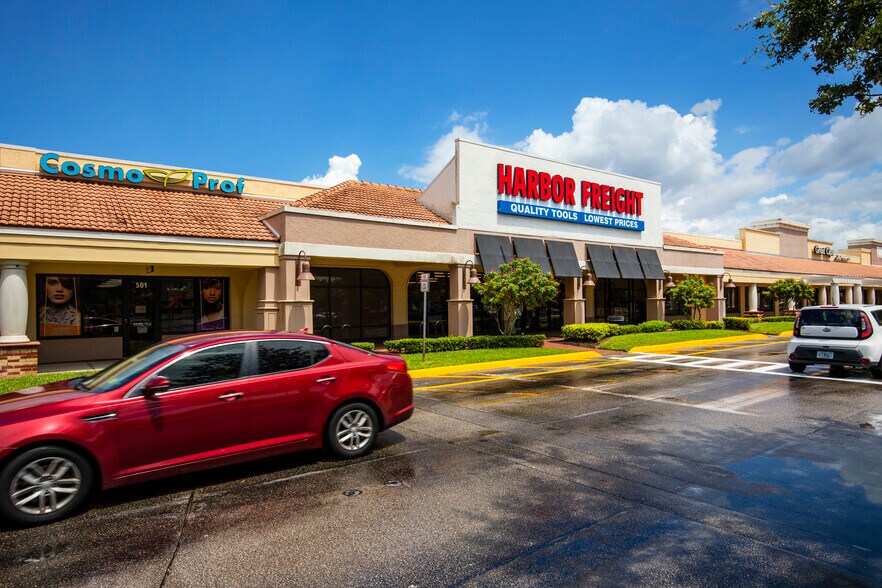 More Photos Of 8951 Bonita Beach Rd SE, Bonita Springs Restaurant For Lease