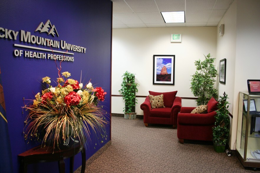 More Photos Of 555-561 E 1860 S, Provo Office For Sale