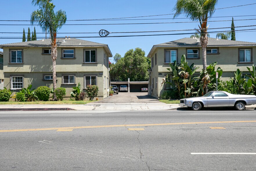 More Photos Of 15445 Vanowen St, Van Nuys Apartments For Sale