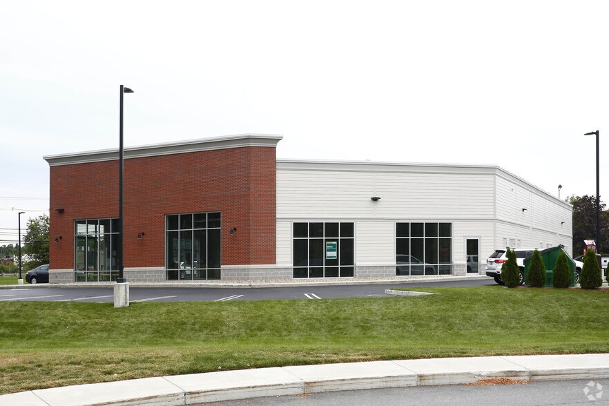 More Photos Of 206 Ballardvale St, Wilmington Freestanding For Lease