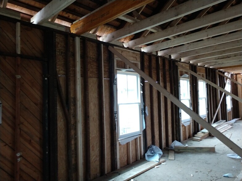 More Photos Of 1336 Glenwood Ave, Atlanta Restaurant For Lease