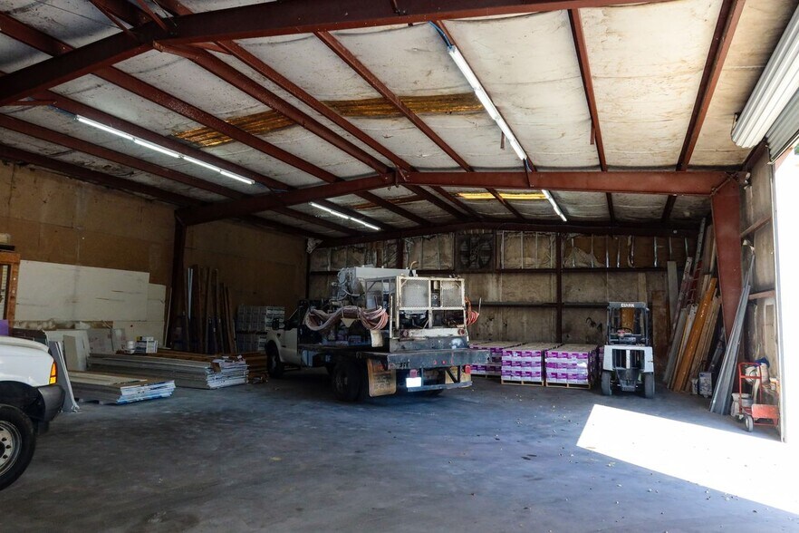 More Photos Of 362 Oakfield Rd, Pensacola Warehouse For Sale