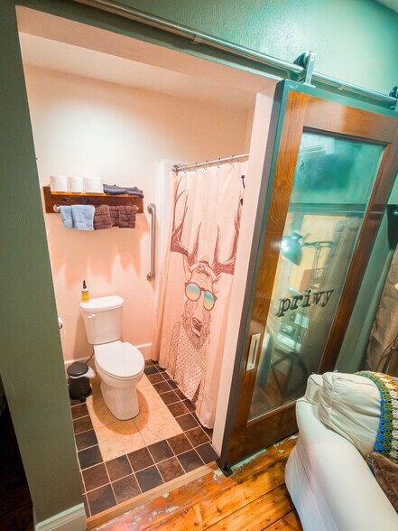 More Photos Of 127 N Main St, Amherst Storefront Retail Residential For Sale