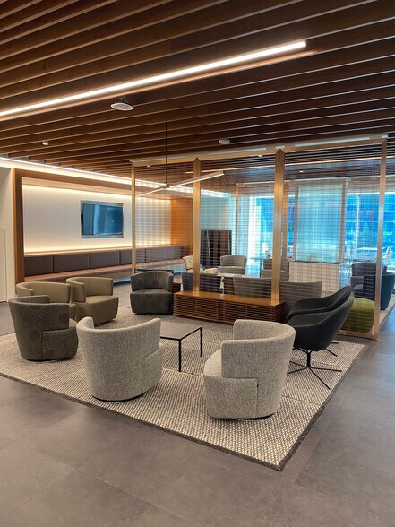 More Photos Of 6280 America Center Dr, San Jose Office Residential For Lease