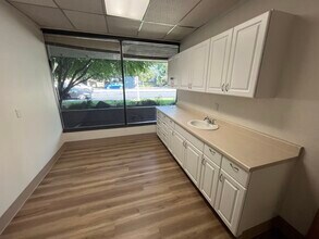 More Photos Of 701 Howe Ave, Sacramento Medical For Lease