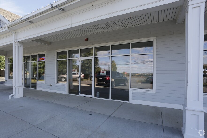 More Photos Of 1211 Osgood St, North Andover Storefront For Lease