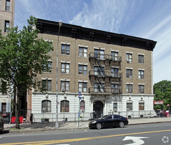 Primary Photo Of 350 Ocean Ave, Brooklyn Apartments For Lease