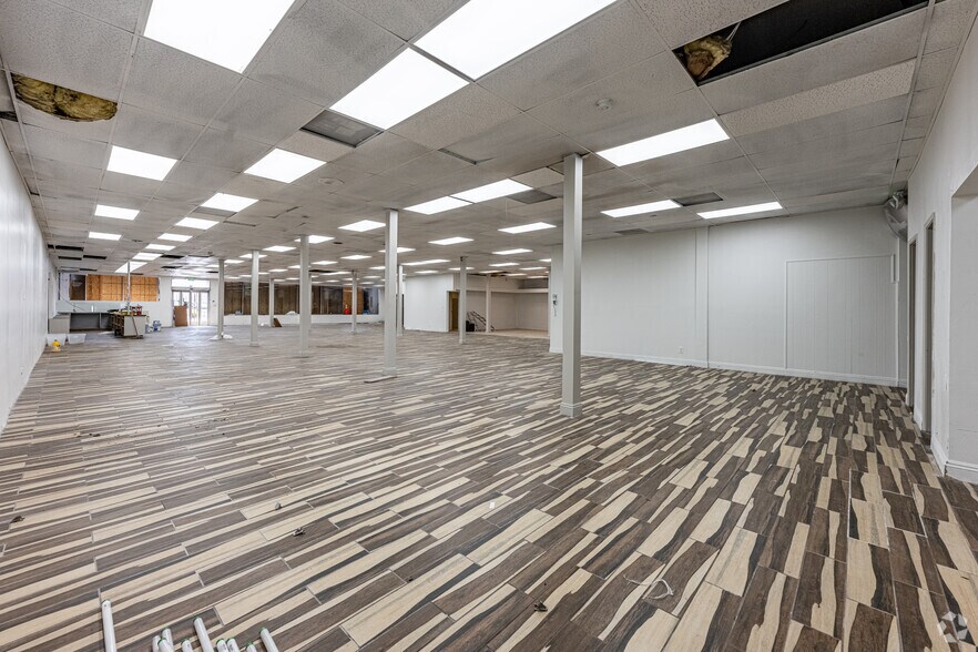 More Photos Of 750 Long Beach Blvd, Long Beach Storefront For Lease