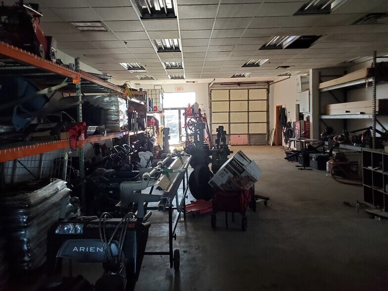 More Photos Of 472 US Highway 46, Fairfield Storefront Retail Office For Lease