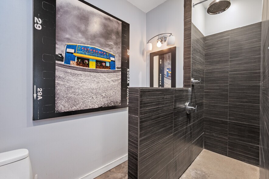 More Photos Of 117 S 16th St, Pittsburgh Storefront Retail Residential For Sale