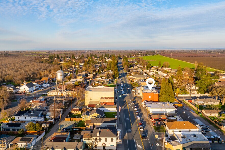 More Photos Of 13480 E Hwy 88, Lockeford Storefront Retail Residential For Sale
