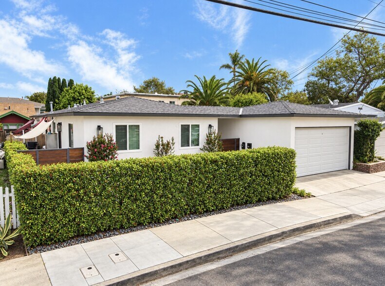Primary Photo Of 4409 E 10th St, Long Beach Apartments For Sale