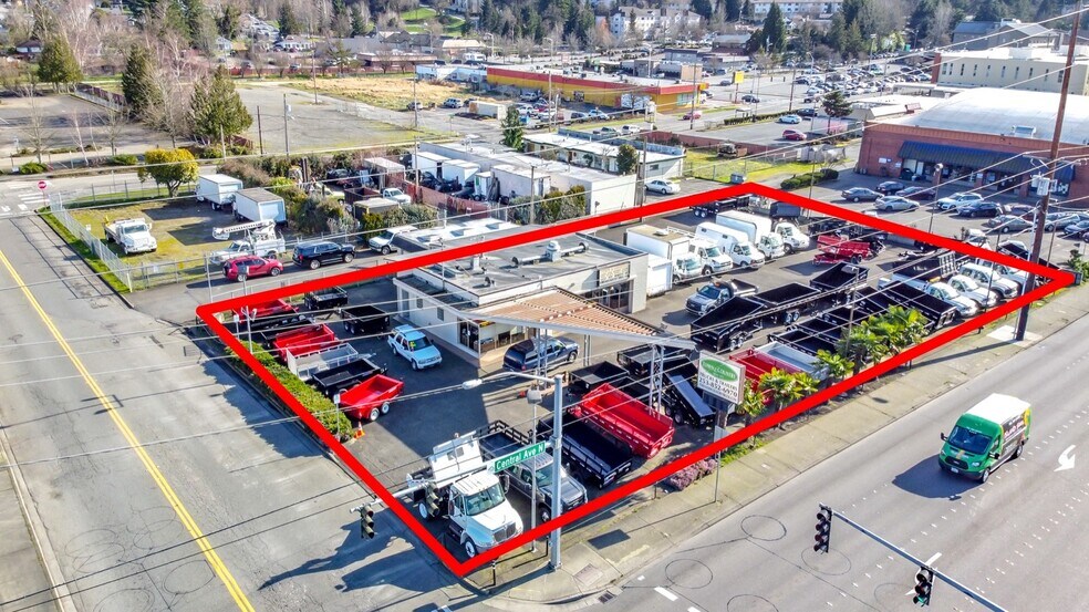 More Photos Of 408 Central Ave, Kent Flex For Sale