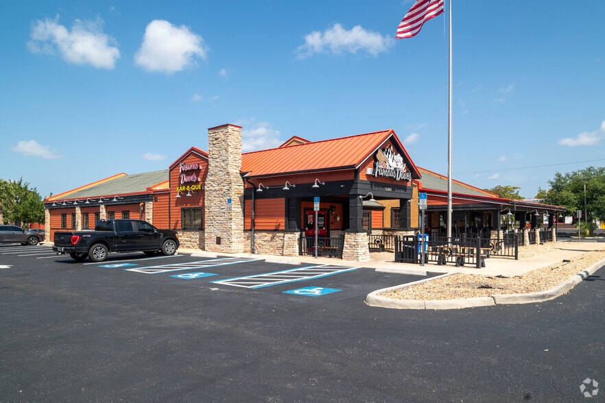 Primary Photo Of 12148 S Cleveland Ave, Fort Myers Restaurant For Sale