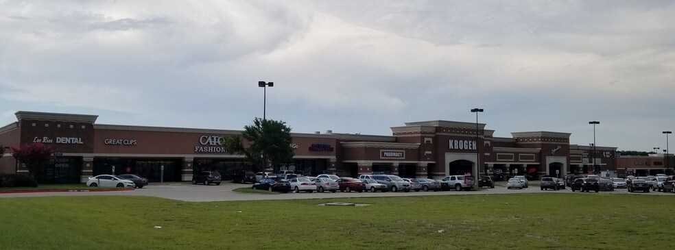 More Photos Of 4013-4017 14th St, Plano Unknown For Lease