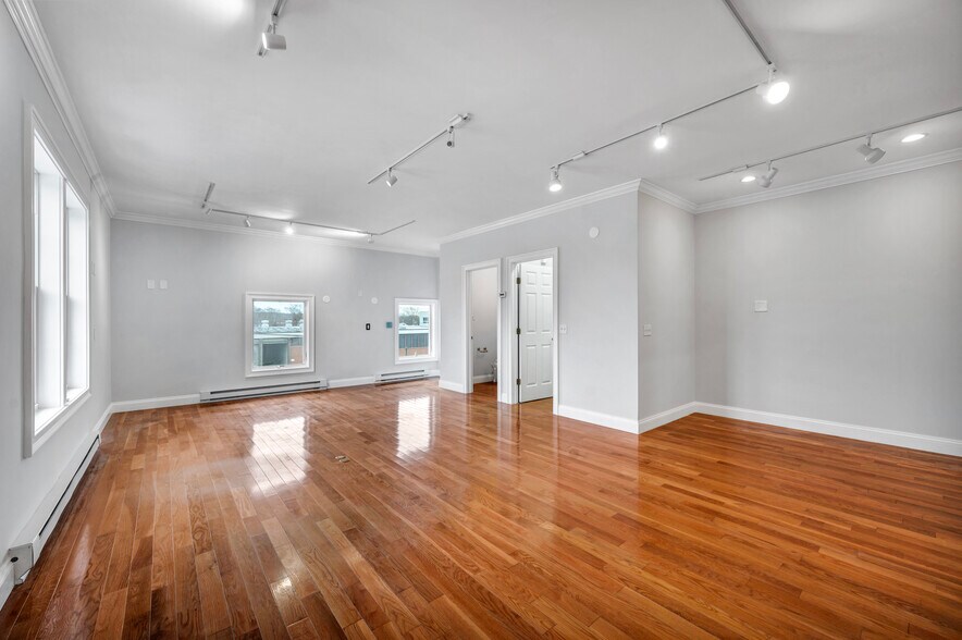 More Photos Of 4 Broadway Avenue Ext, Mystic Office For Sale