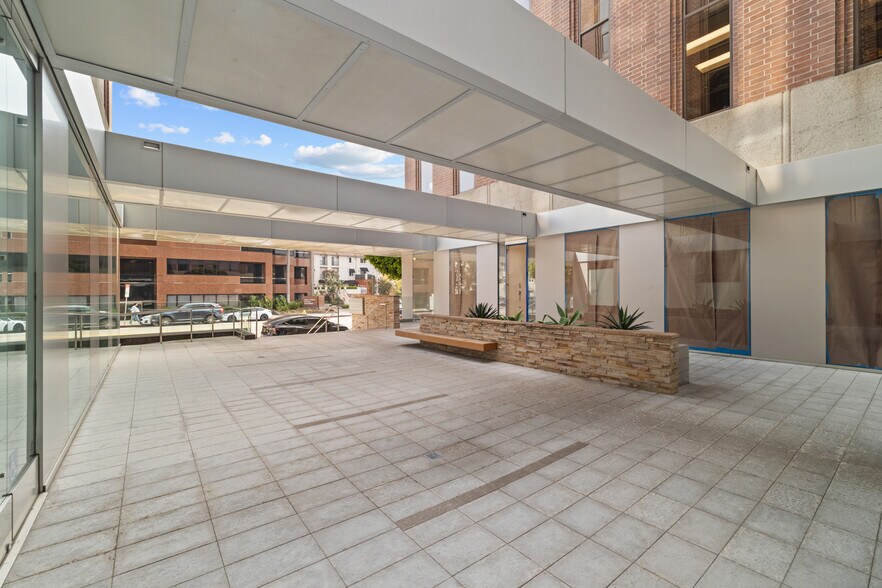 More Photos Of 12301 Wilshire Blvd, Los Angeles Office For Lease