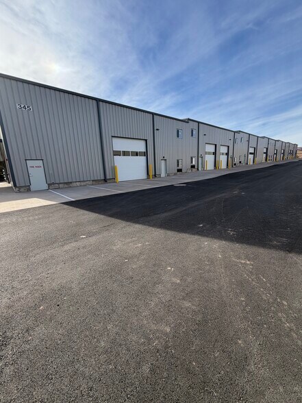 More Photos Of 345 N Old Highway 91, Hurricane Industrial For Lease