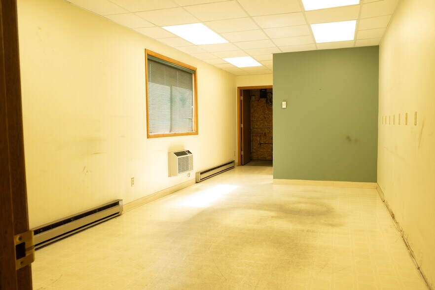 More Photos Of 1975 Spindt Dr, Waupaca Industrial For Sale