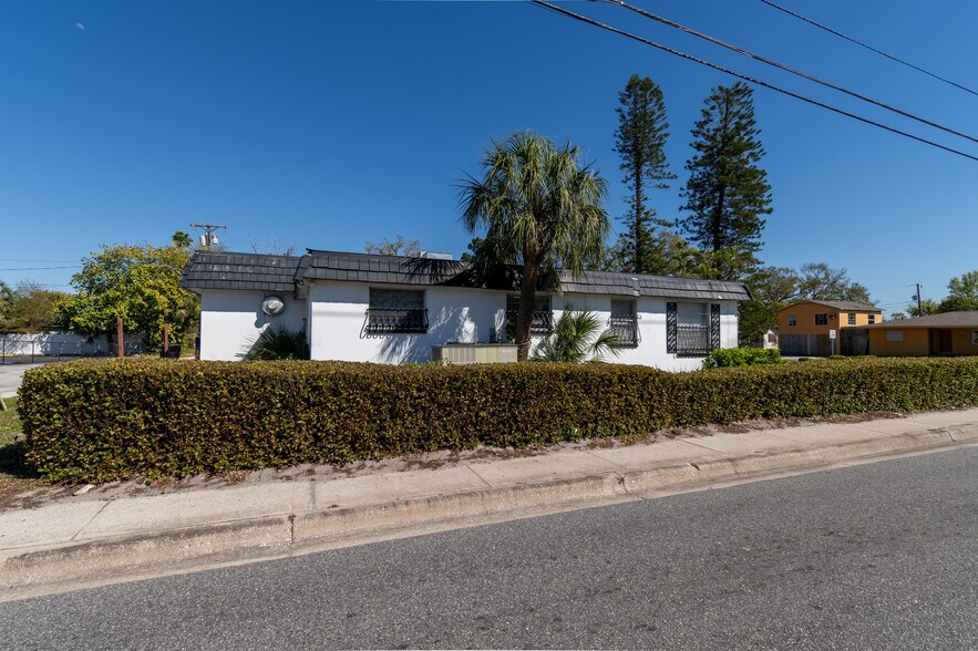 More Photos Of 1940 Dr Martin Luther King Jr St S, Saint Petersburg Specialty For Sale