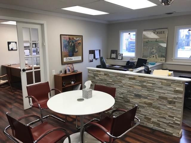 More Photos Of 2425 Clover St, Rochester Office For Lease