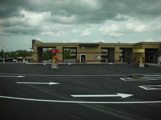 More Photos Of 933 Turnpike St, Canton Service Station For Lease