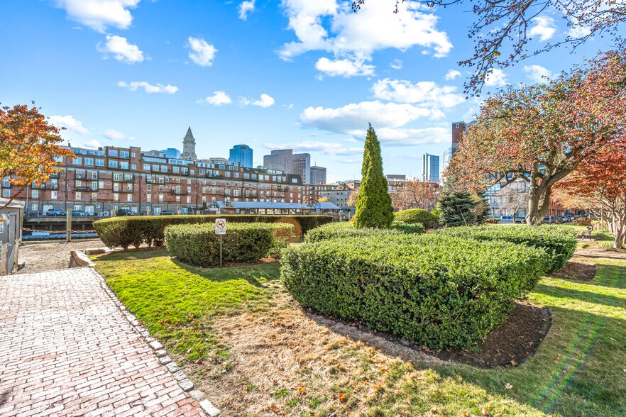 More Photos Of 28 Atlantic Ave, Boston Apartments For Sale
