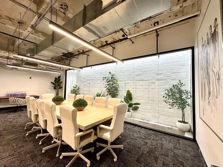 More Photos Of 2410 Polk St, Houston Office For Lease
