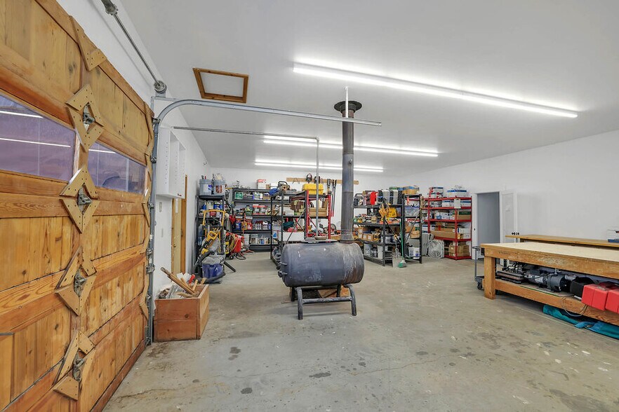 More Photos Of 105 E Jacob St, McCall Service For Sale