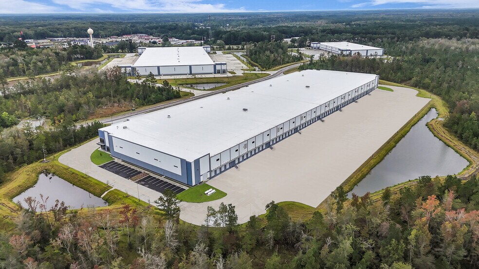 More Photos Of Stateline 95 Hardeeville Commerce Park, Hardeeville Distribution For Lease