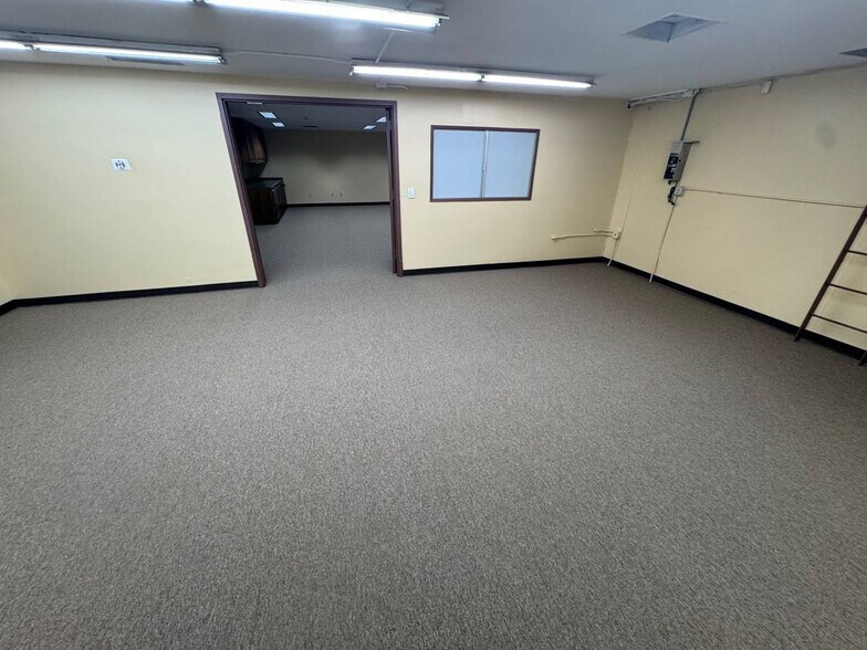 More Photos Of 7614 Lemon Ave, Lemon Grove Office For Lease
