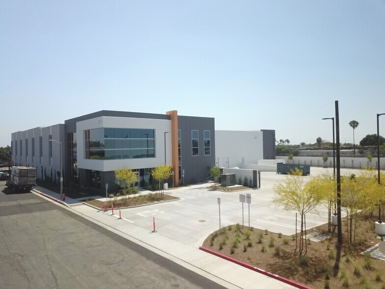 More Photos Of 2442 N American Way, Orange Unknown For Lease