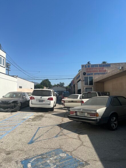 More Photos Of 17733 Chatsworth St, Granada Hills Auto Repair For Sale