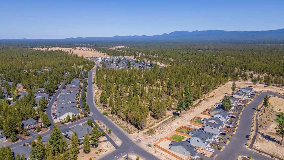 More Photos Of 51950 Huntington Rd, La Pine Land For Sale
