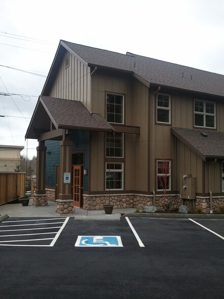 More Photos Of 24003 Bothell Everett Hwy, Bothell Medical For Lease
