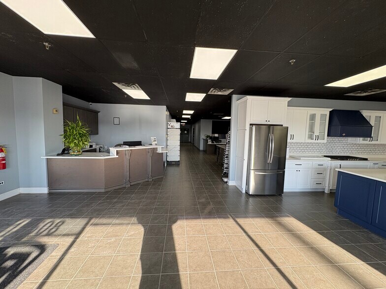 More Photos Of 12608 W 159th St, Homer Glen Freestanding For Sale