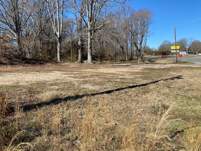 More Photos Of 653 E 14th St, Kannapolis Land For Sale