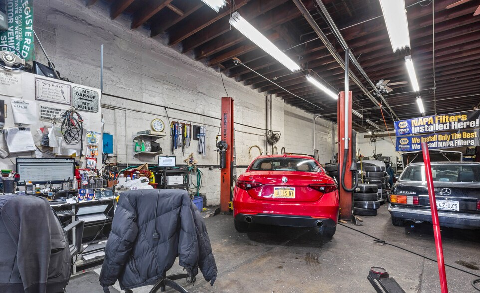 More Photos Of 4914 25th Ave, Woodside Manufacturing For Sale