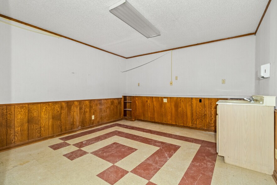 More Photos Of 2900 Trimmier Rd, Killeen Medical For Sale