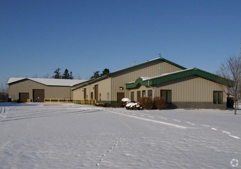 More Photos Of 459 Dual Blvd W, Isanti Manufacturing For Lease