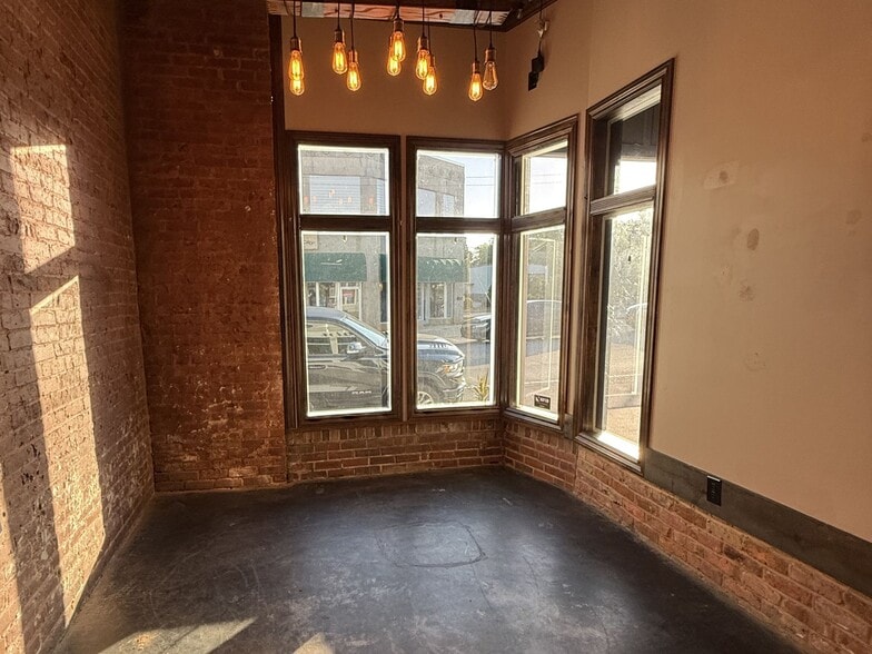More Photos Of 28 E Main, Maiden Restaurant For Sale