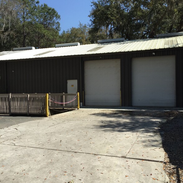 Primary Photo Of 12 Cardinal Rd, Hilton Head Island Warehouse For Lease