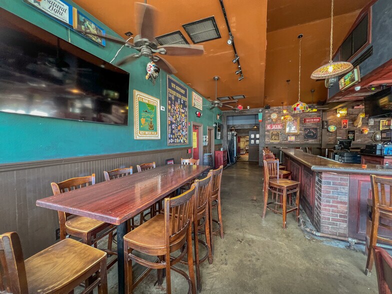 More Photos Of 404 Southard St, Key West Restaurant For Sale