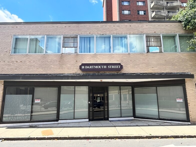 More Photos Of 18 Dartmouth St, Malden Storefront Retail Office For Lease