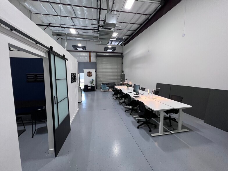 More Photos Of 7601 S Congress Ave, Austin Warehouse For Lease