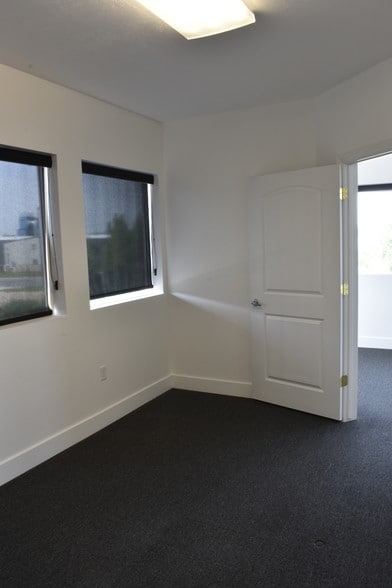 More Photos Of 1086 N 450 W, Springville Light Manufacturing For Sale